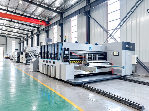 Máy in flexo 4 màu cao cấp tích hợp bổ chạp, bế tròn, rung phế, thu phôi 